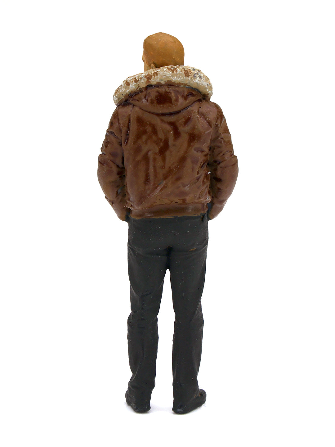 Tara Figures TAR043 - Man with Fur-Lined Coat