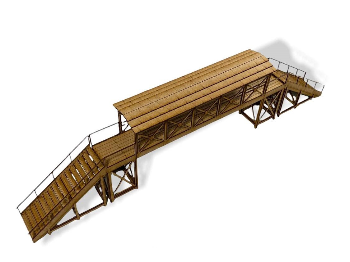 Magnetic Racing MRA025c - Multi Posistion Foot Bridge (Covered)