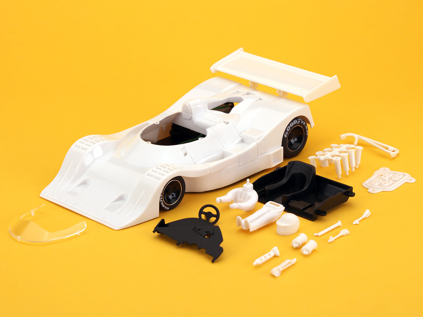 MR Slotcar MR1031 - PRE-ORDER NOW! - UOP Shadow DN4 - White Kit