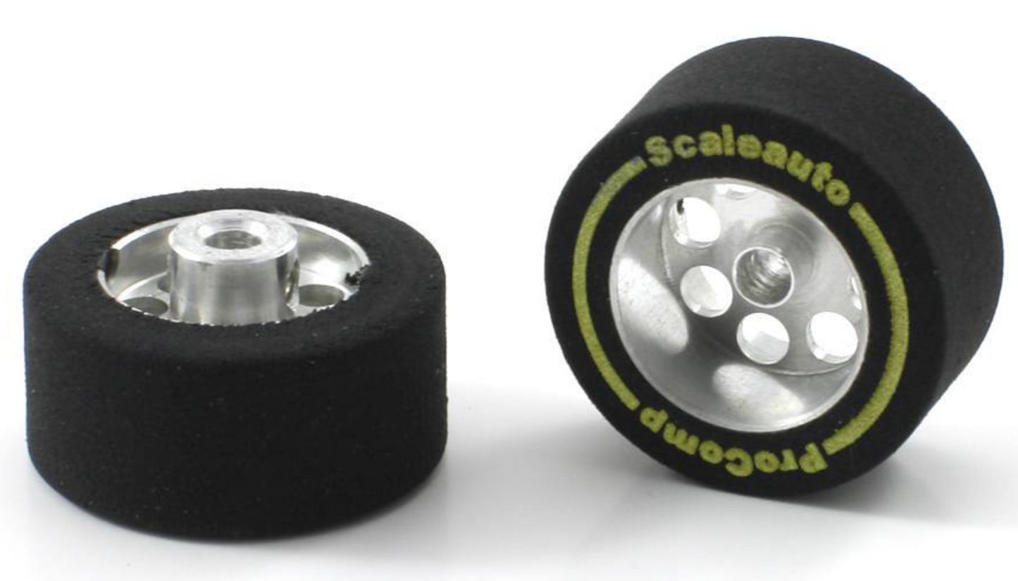 Scaleauto SC-2016 - ProComp2 Sponge Tires 22.5 x 11mm + Aluminum Wheels 15mm OD - for 3mm axles