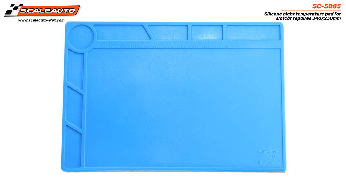 Scaleauto SC-5085 - High Temperature Silicone Work Pad - Medium