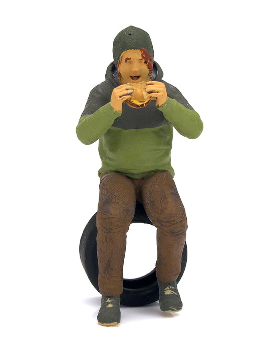 Tara Figures TAR007 - Seated Young Man Eating Cheeseburger