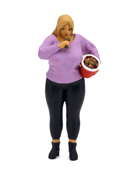 Tara Figures TAR013 - Woman with Fried Chicken