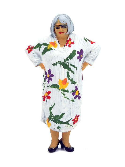 Tara Figures TAR035 - Older Woman in Dress