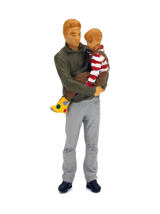 Tara Figures TAR039 - Father Holding Child