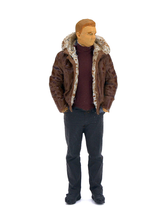 Tara Figures TAR043 - Man with Fur-Lined Coat