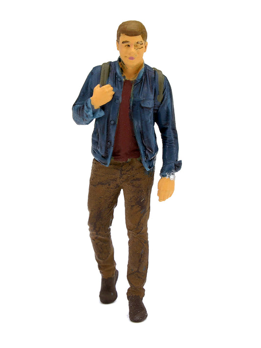 Tara Figures TAR060 - Man Walking with Backpack