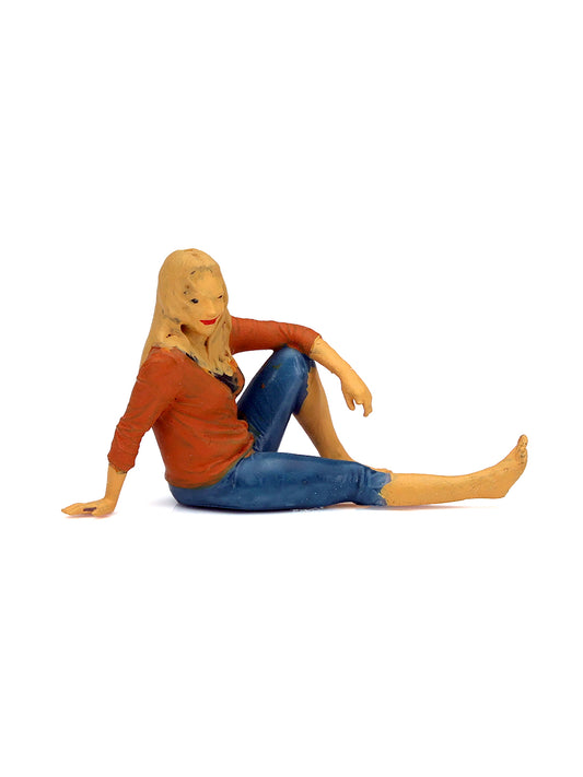 Tara Figures TAR065 - Woman Sitting on Ground